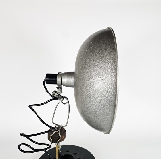 Image 1 of Vintage   - Klemlamp -  Fotografie  - Lamp  - Industrieel  - Jaren 50