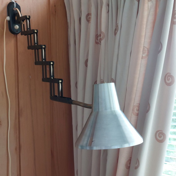 Image 1 of Vintage trekschaar wandlamp