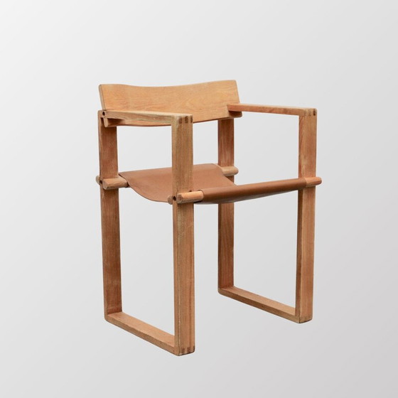 Image 1 of Een paar houten fauteuils van Ate Van Apeldoorn, Nederland, 1970.