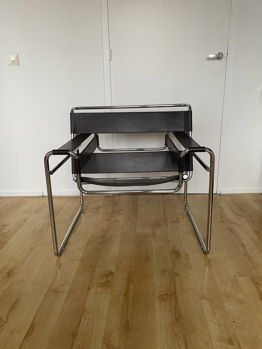 Marcel Breuer B3 Wassily Chair