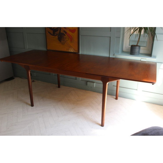 Image 1 of Mid-century teakhouten eettafel van Mcintosh