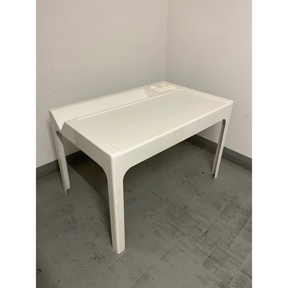 Image 1 of Vintage Ozoo bureau in wit gelakt glasvezel van Marc Berthier, Frankrijk 1967