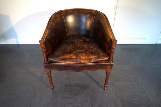 Image 1 of Engelse vintage leren fauteuil in cognac, set van 2