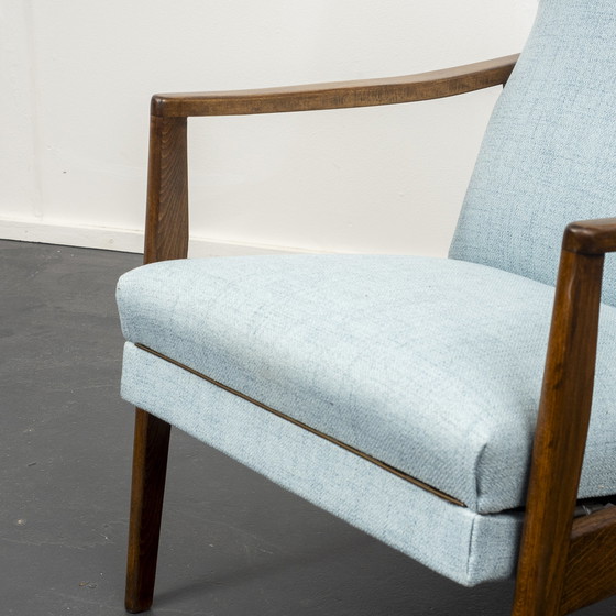 Image 1 of Fauteuil uit de jaren 50, nieuw gestoffeerd, mintkleurig