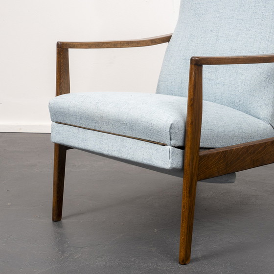 Image 1 of Fauteuil uit de jaren 50, nieuw gestoffeerd, mintkleurig