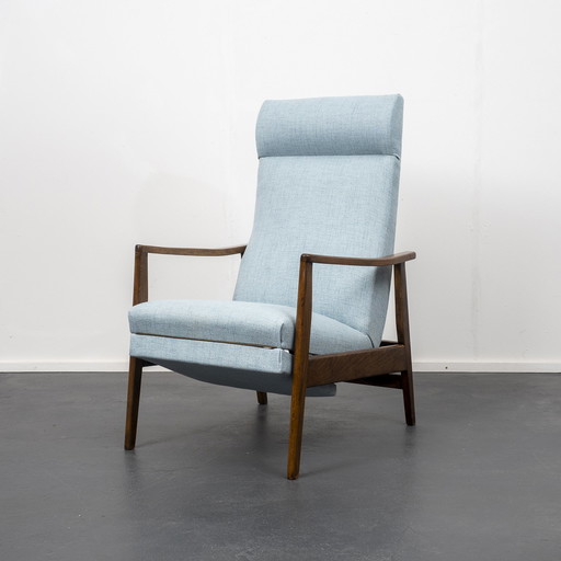 Fauteuil uit de jaren 50, nieuw gestoffeerd, mintkleurig