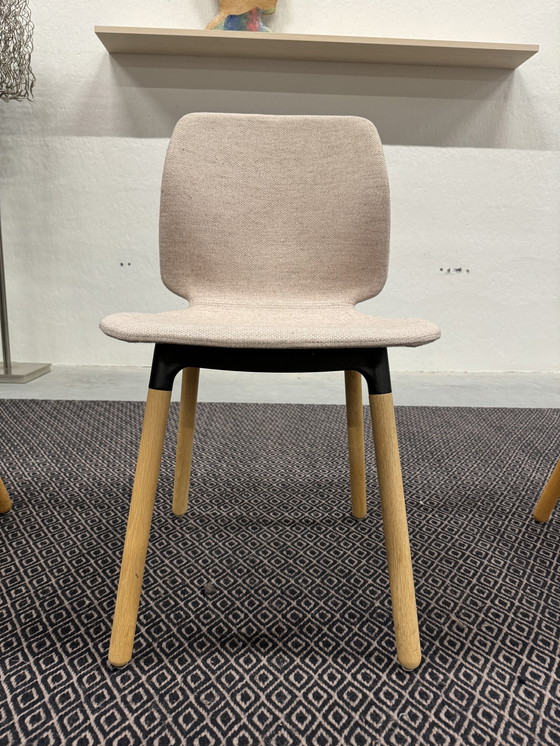 Image 1 of 4 EYYE Curv Soft eetkamerstoelen Stof 