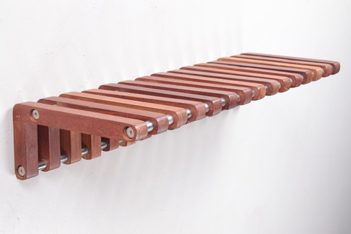 Vintage teakhouten wandkapstok met chrome jaren60.