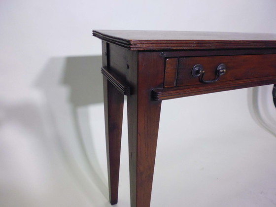 Image 1 of Klassiek Side Table