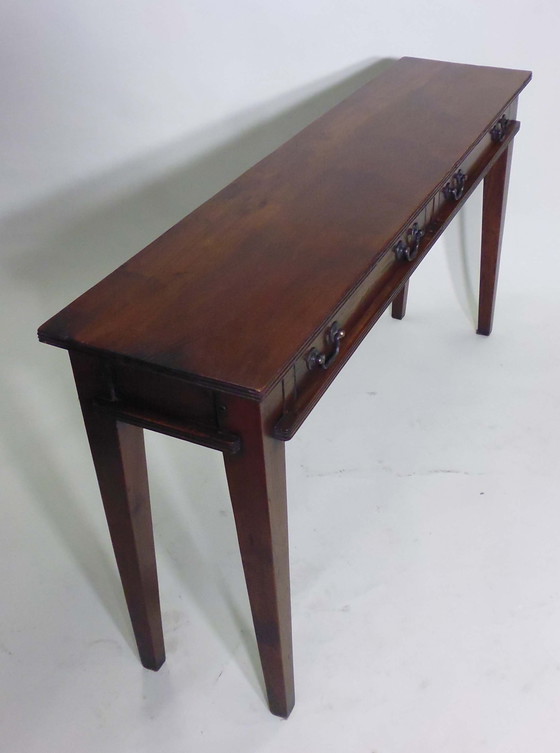 Image 1 of Klassiek Side Table