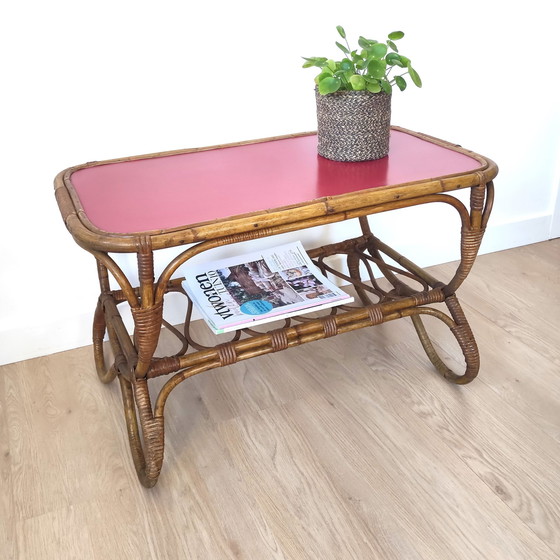 Image 1 of Vintage rotan salontafel / bijzettafel met rood blad