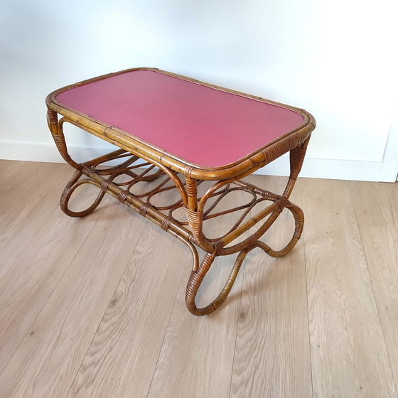 Image 1 of Vintage rotan salontafel / bijzettafel met rood blad