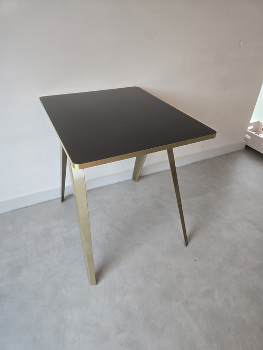 Sanba Tafel Seraf