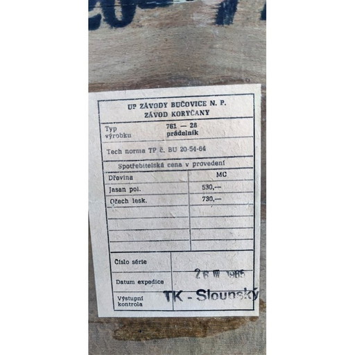 Mid-eeuwse Tsjechoslowaakse linnenkast van Up Závody, 1960