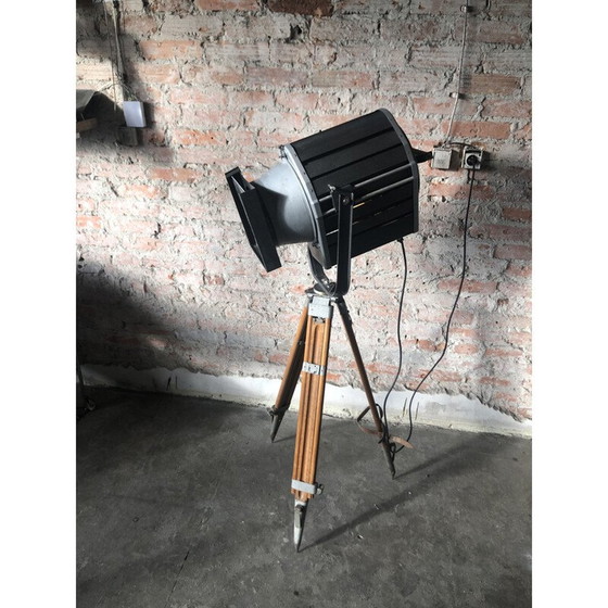 Image 1 of Vintage houten theaterlamp van Veb Narva, Duitsland