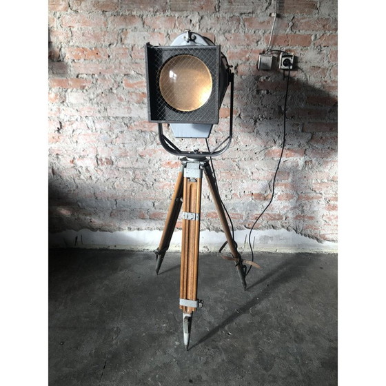 Image 1 of Vintage houten theaterlamp van Veb Narva, Duitsland