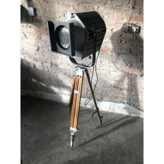 Image 1 of Vintage houten theaterlamp van Veb Narva, Duitsland