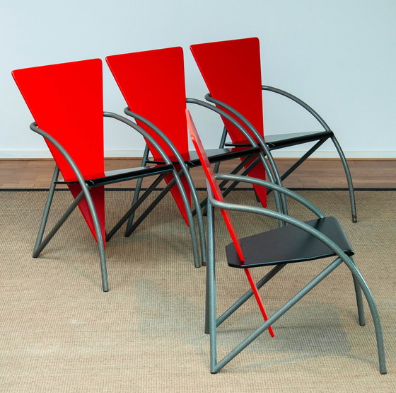 Image 1 of Postmoderne eetkamerstoelen door Klaus Wettergren