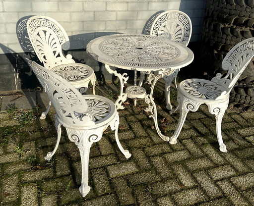 4 Stoelen En Tafel, Klassieke Aluminium Tuinset, Wit Gelakt.