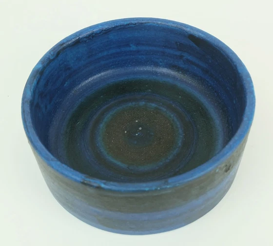 Image 1 of Mid Century Schaal Bruno Gambone Italiaans Atelier Aardewerk Blauw Turquoise Zwart