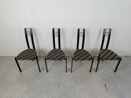 4x Postmoderne eetkamerstoelen