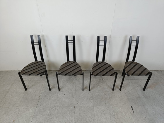 Image 1 of 4x Postmoderne eetkamerstoelen