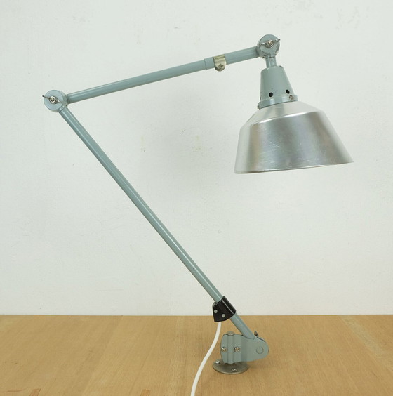 Image 1 of midgard R2 bureaulamp industrieel ontwerp jaren 1960 gdr