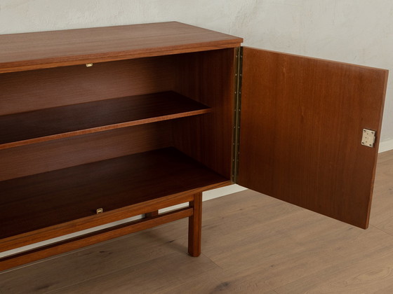 Image 1 of vintage dressoir met donkerblauw formica