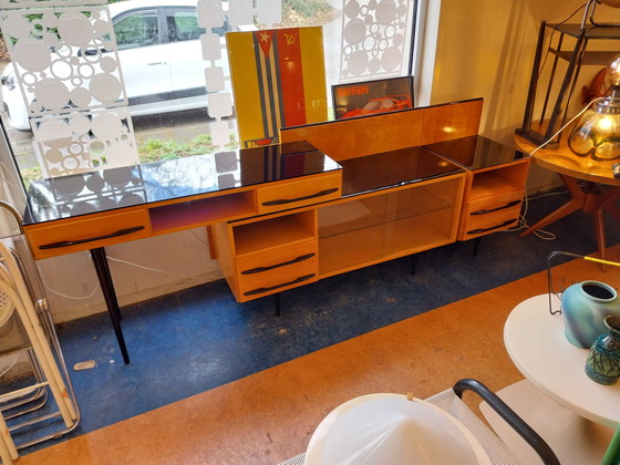 Image 1 of Czechoslwakia dressoir modulair met glazen bladen