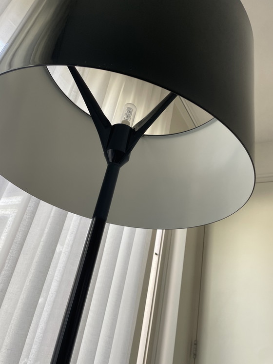 Image 1 of 2x Flos Spun Light Vloerlamp Zwart