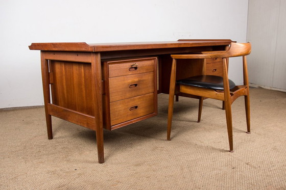 Image 1 of Deense Executive Teak Bureau Model 206 Door Arne Vodder Voor Sibast 1960.