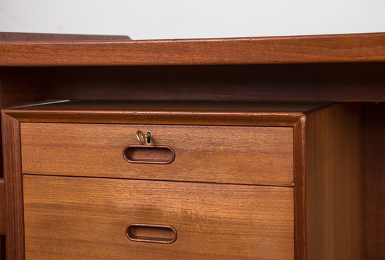 Image 1 of Deense Executive Teak Bureau Model 206 Door Arne Vodder Voor Sibast 1960.