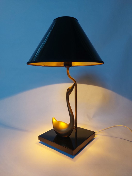 Swan table lamp