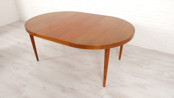 Image 1 of Vintage Eettafel | Rond | Teak | Uitschuifbaar | 115 Cm