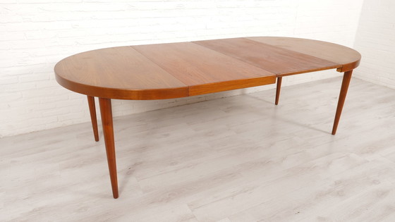 Image 1 of Vintage Eettafel | Rond | Teak | Uitschuifbaar | 115 Cm