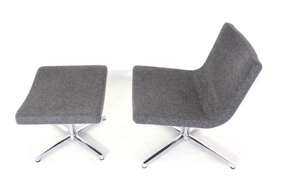 Image 1 of Wilkhahn Loungestoel met Kruk, Premium Wol, Aluminium en Chroom, Orig. prijs 2800,- Euro