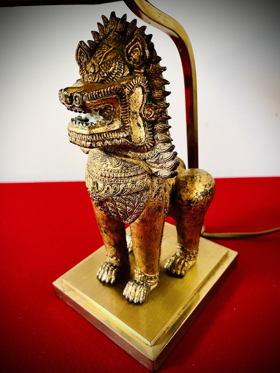 Image 1 of Vintage Thaise Singha Leeuw / Foo Dog Tafellamp - in "Maison Jansen-stijl"- 1960s