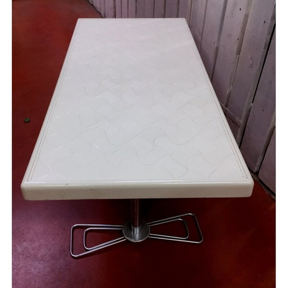 Image 1 of Vintage witte polyurethaan salontafel met verchroomd metalen frame, Oost-Duitsland 1970