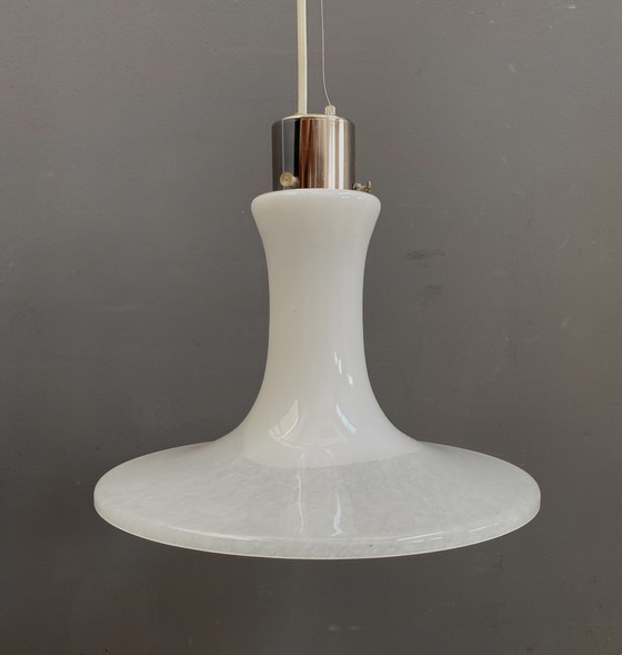 Image 1 of Witte Glazen Hanglamp 1980S