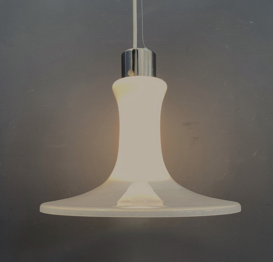 Image 1 of Witte Glazen Hanglamp 1980S