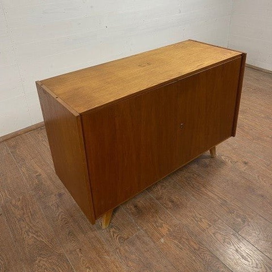 Image 1 of vintage design dressoir U-450 van Jiri Jiroutek