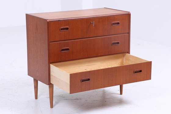 Image 1 of Prachtige Teak Mid Century Ladekast | Vintage Ladekast Houtopslag