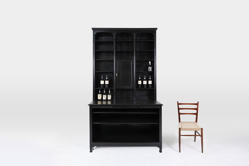  Art Nouveau Farmacistisch kabinet van eikenhout, Frankrijk, 1910