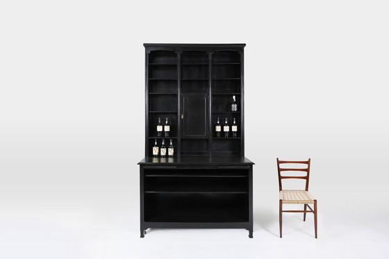 Image 1 of  Art Nouveau Farmacistisch kabinet van eikenhout, Frankrijk, 1910