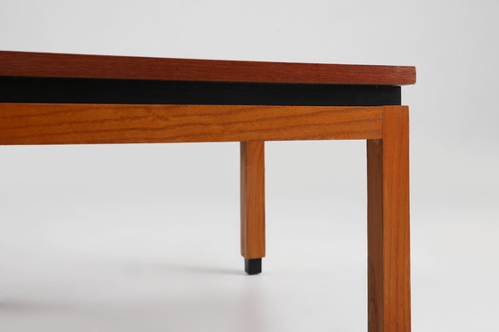 Image 1 of Set van 2 minimalistische MDK Belgische bijzettafels in teak, ca. 1960