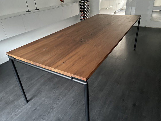 Image 1 of Bert plantagie eettafel