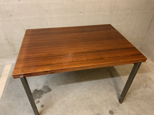 Eettafel "Pali" Met Verlengstuk Van Louis Van Teeffelen Voor Wébé 1960.