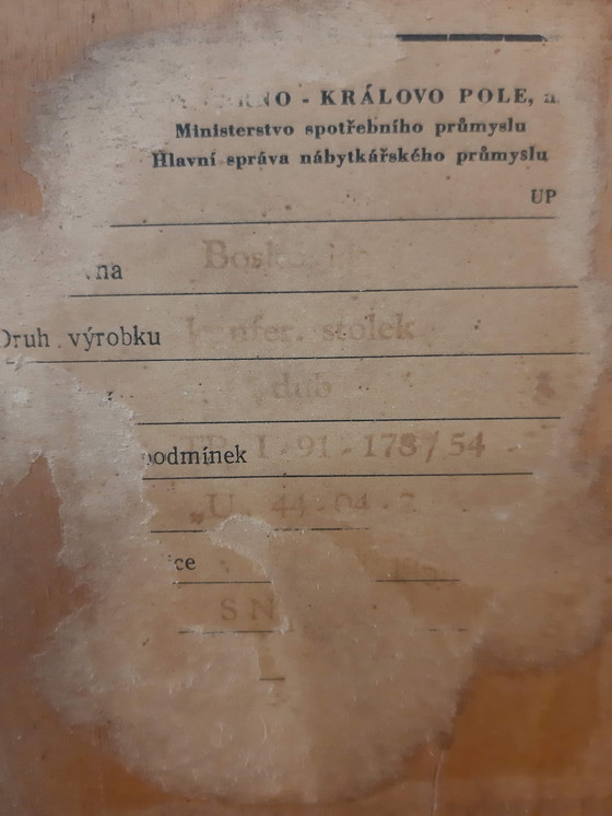 Image 1 of Eikenhouten Spider tafel door Jindrich Halabala, Tsjecho-Slowakije 1940S