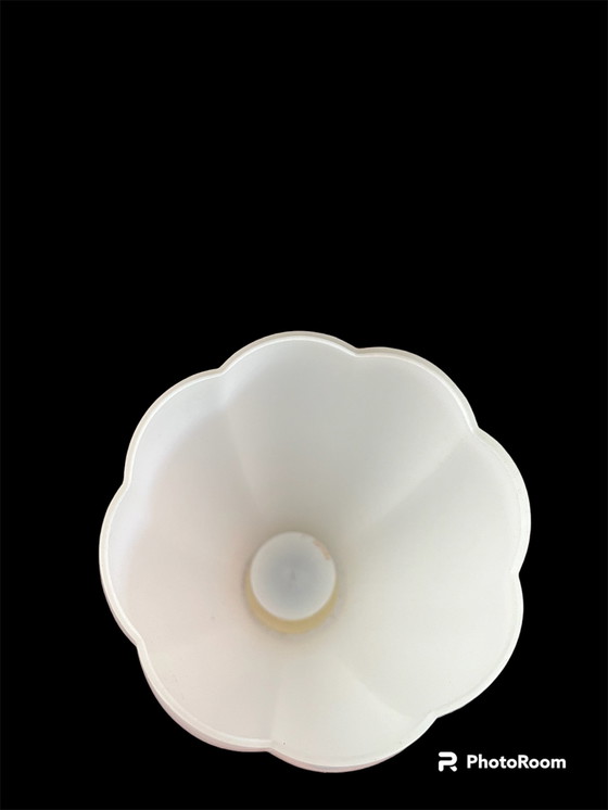 Image 1 of Vintage Massive tulp lamp