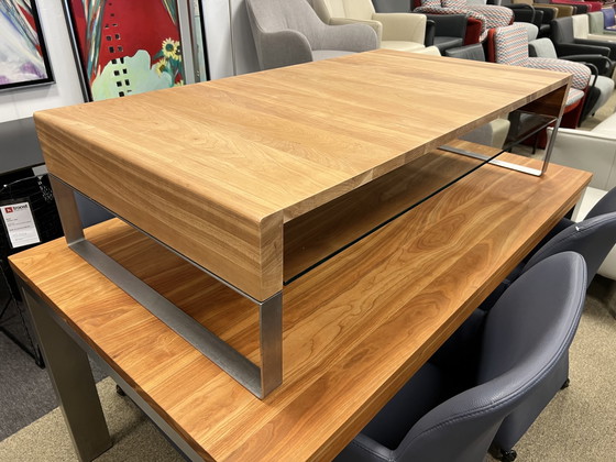 Image 1 of Leolux Aditi salontafel kersen hout